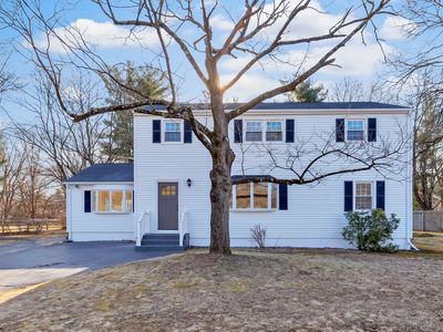 17 Pequot Avenue, North Haven, CT, 06473