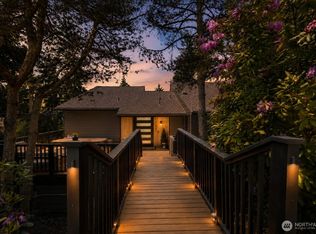 13441 64th Ter NE, Kirkland, WA 98034