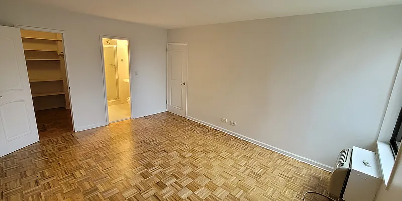 Rented by Corcoran | media 16