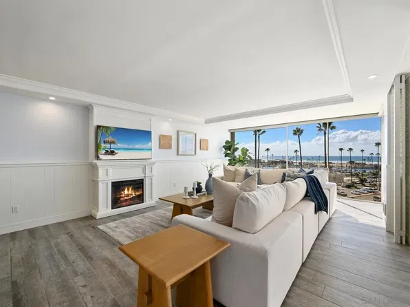 1200 Harbor Dr #3C, Oceanside, CA 92054