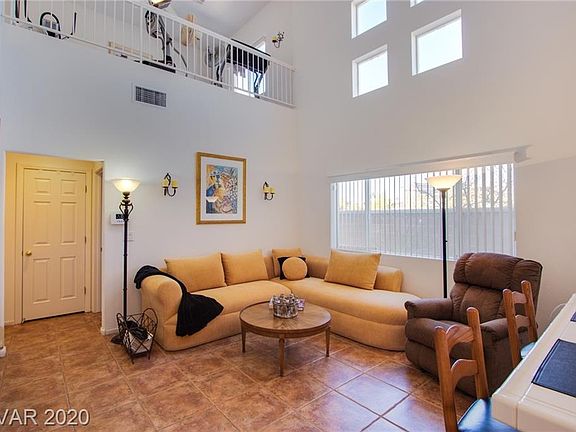 3rd image of 10416 Natural Springs Ave