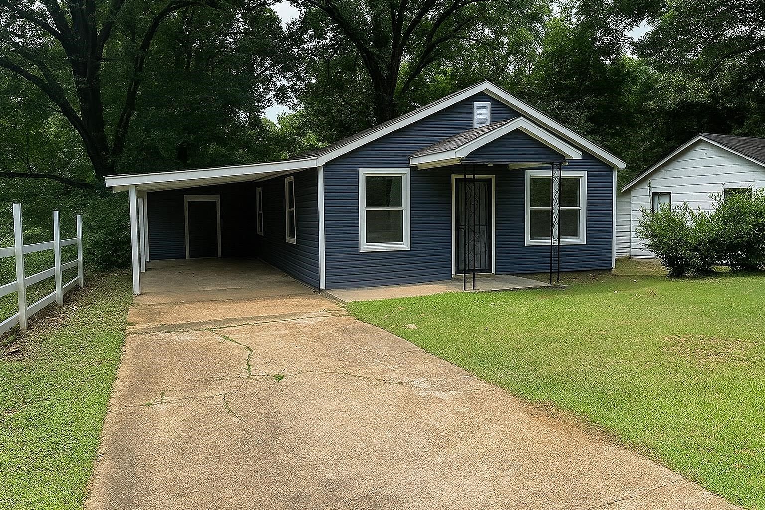 1883 Cedarhurst Ave, Memphis, TN 38127 | Zillow