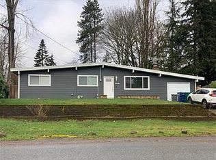 2112 SW 328th St, Federal Way, WA 98023