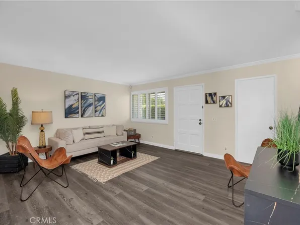 1047 E Huntington Dr Unit D, Monrovia, CA 91016