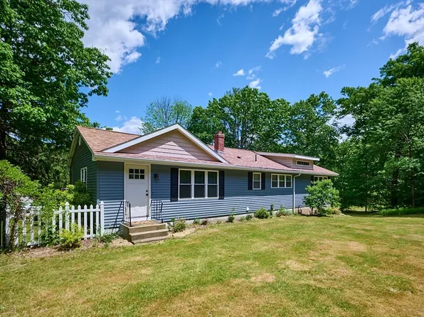 732 Daniel Shays Hwy, Belchertown, MA 01007