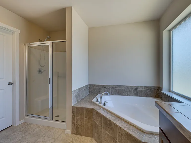 7713 NE 193rd Pl — Photo 18