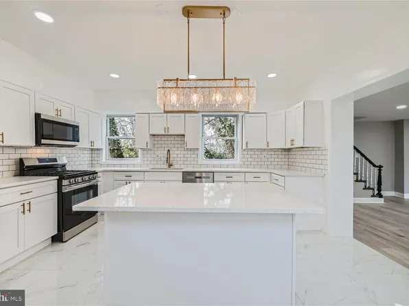 3303 Hamilton Ave, Baltimore, MD 21214