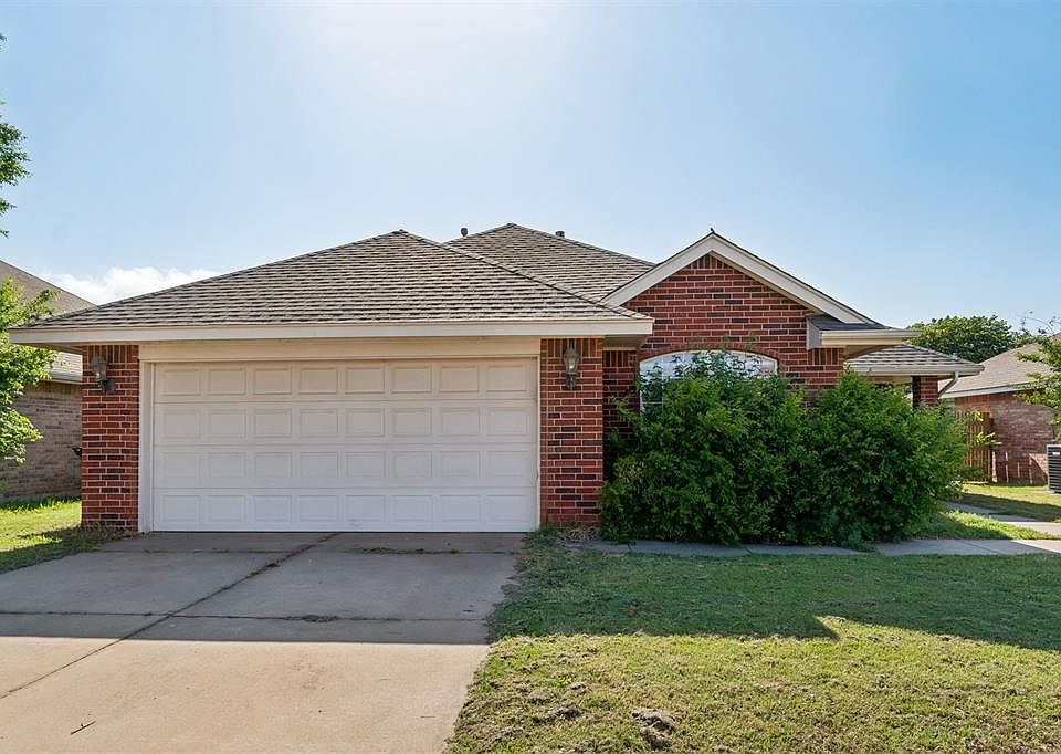 1st image of 17409 Gold Dr