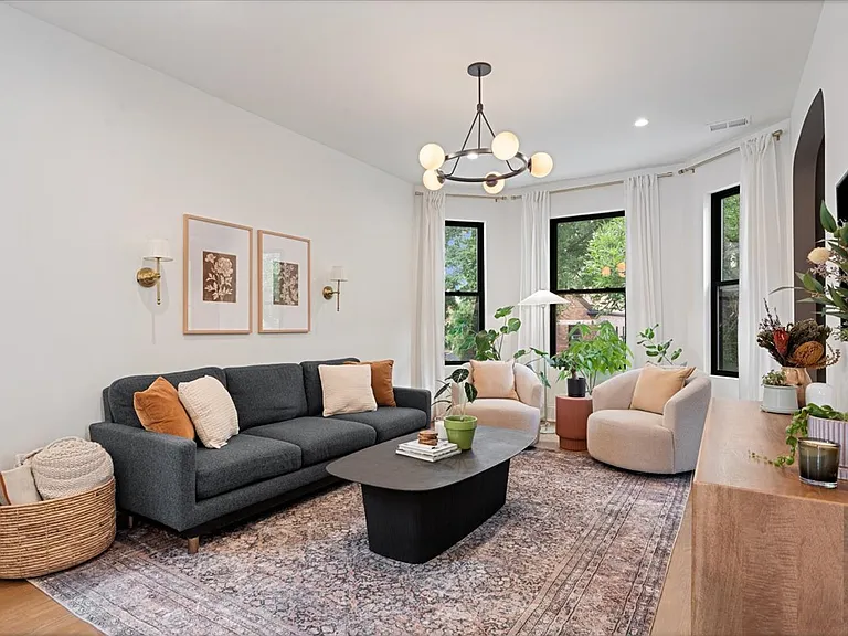 3247 N Central Park Ave #2 — Photo 3