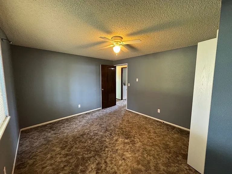 17005 E 4th Ave — Photo 7