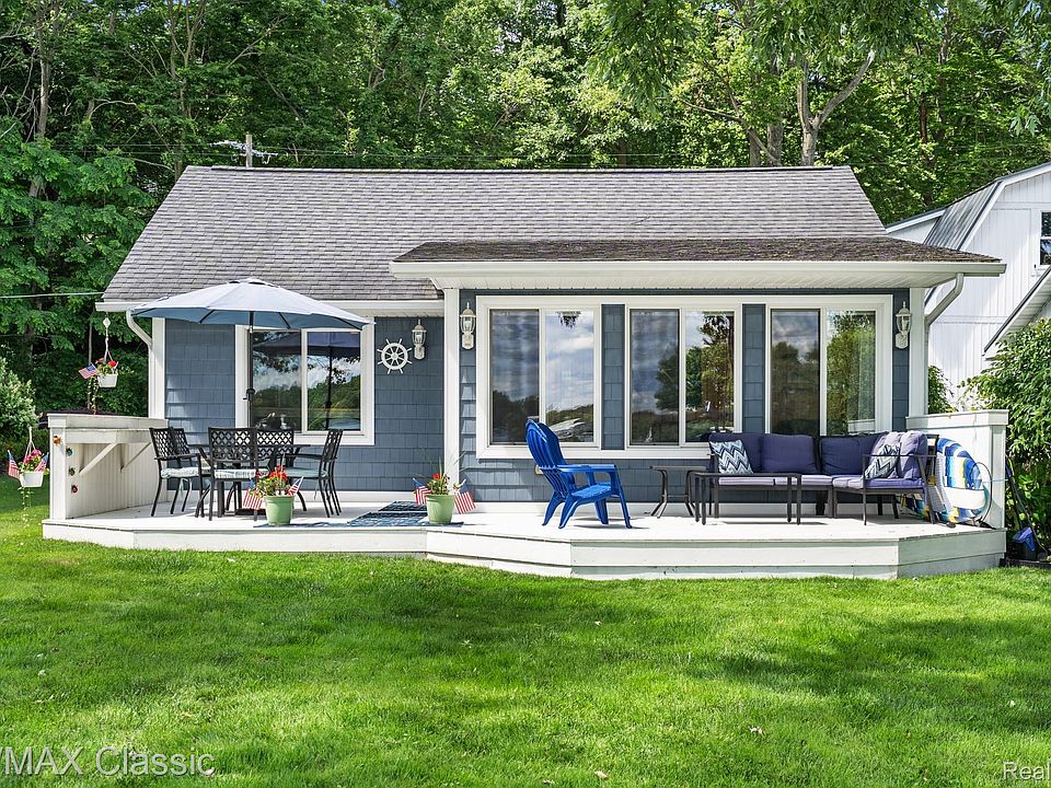 1st image of 5286 Edgelake Dr