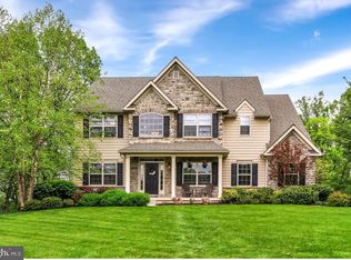 4063 Elmhurst Ct, York, PA 17408