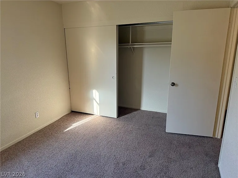 720 Sea Pines Ln — Photo 21