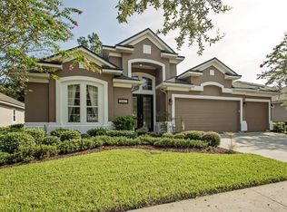 6027 Shadehill Rd, Jacksonville, FL 32258