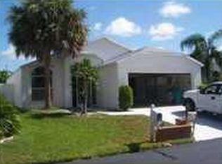 3 Bentwater Cir, Boynton Beach, FL 33426
