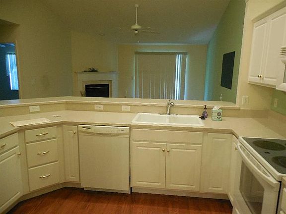 3rd image of 6738 Summit Lake Dr