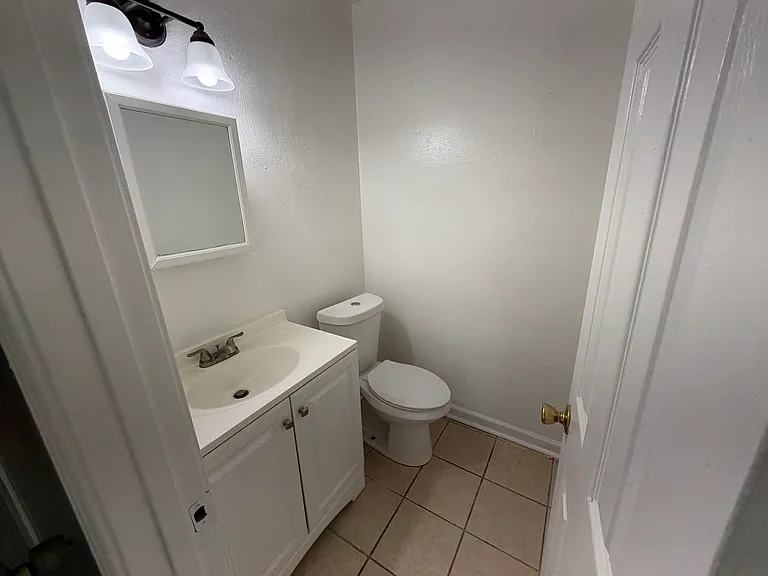 7832 Dorsett Dr — Photo 6