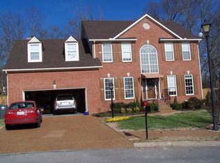 5032 Stonemeade Dr, Nashville, TN 37221