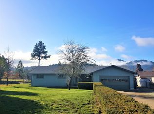 143 SE Terra Ct, Myrtle Creek, OR 97457