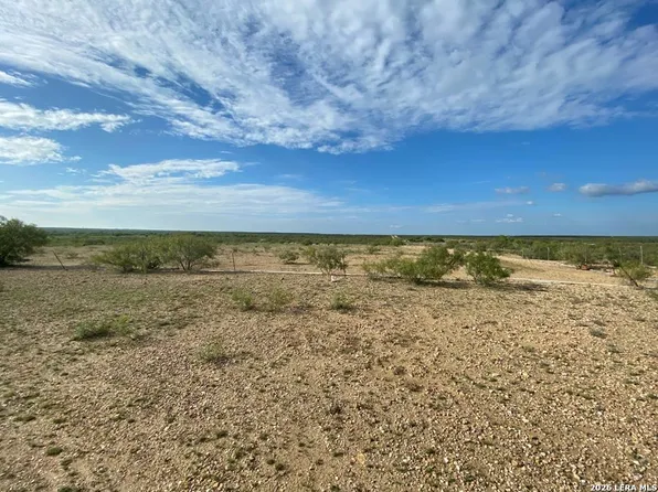 265 Rainbow, Eagle Pass, TX 78852