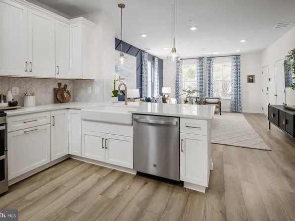 Village Walk Dr, Montgomery Village, MD 20886