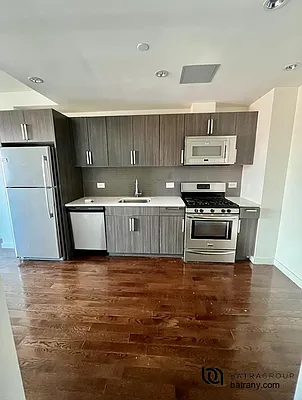 Rented by Batra Group Inc | media 15