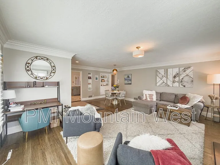 2122 S 1800 E — Photo 23