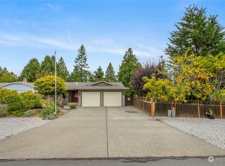 8094 Skeena Way, Blaine, WA 98230