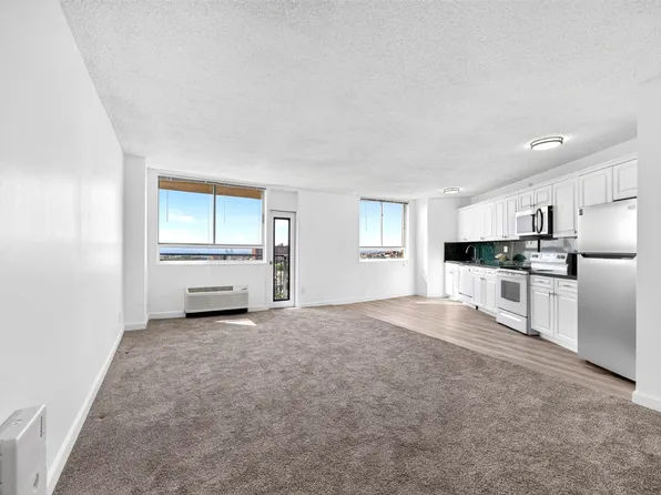100 Manhattan Ave #1902A, Union City, NJ 07087