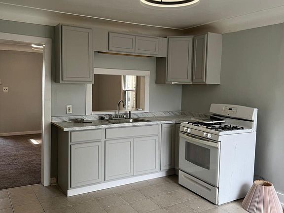 2nd image of 4336 8th St