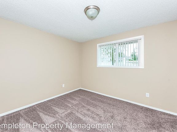 5th image of 2071 SE Courtney Ave