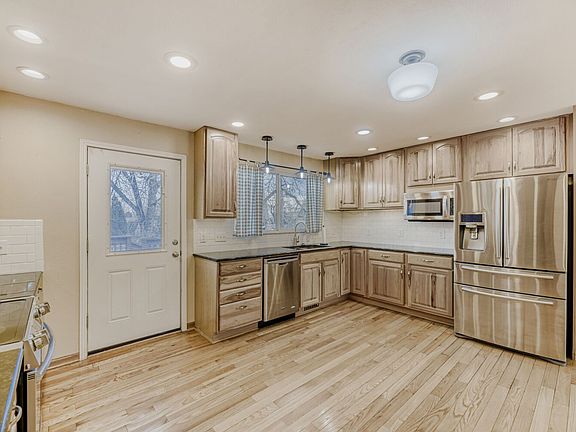 5th image of 5943 Culebra Ct
