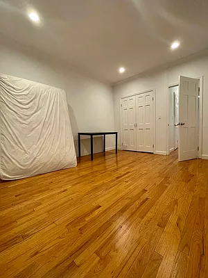 Rented by Compass | media 12