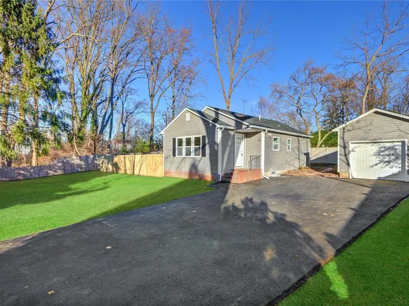 381 Birch Road, Kings Park, NY 11754