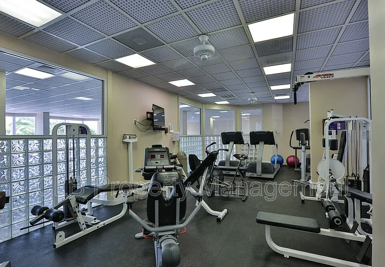 3 Oceans West Blvd #2B4 — Photo 13