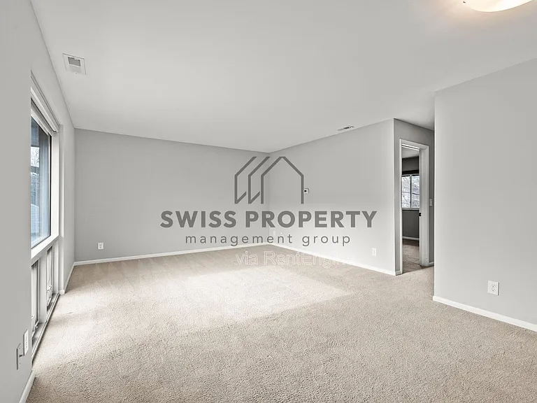 1155 Edgehill Rd #ND — Photo 3