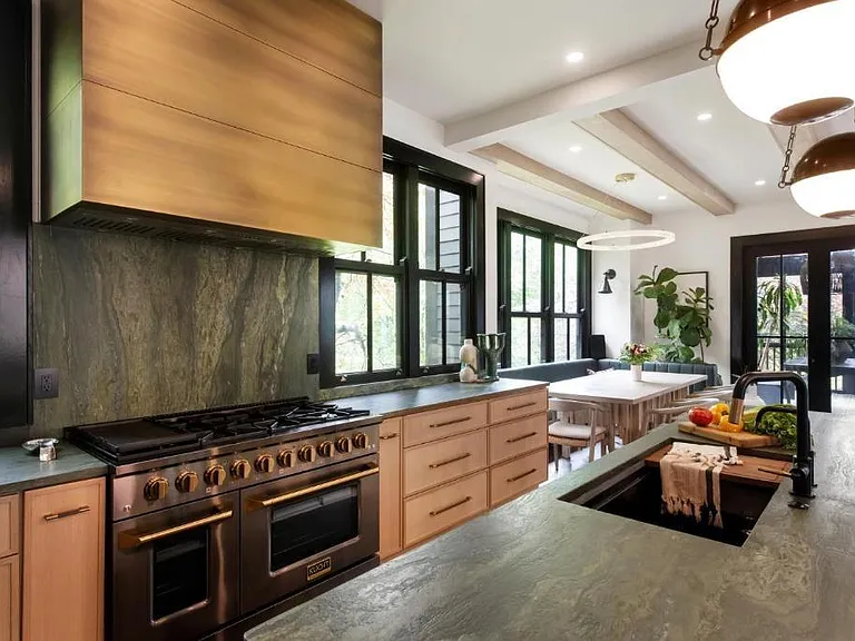 349 N Highland Ave NE #MH — Photo 21