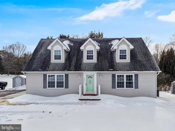 10817 Charles St, La Plata, MD 20646