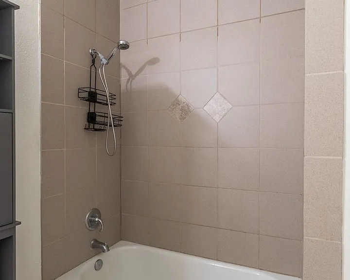 3310 Silver Oaks Dr — Photo 12