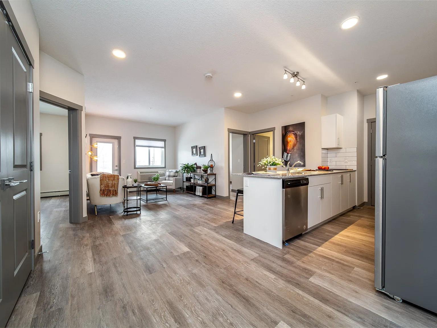 Tamarack Heights Apartments — Photo 3
