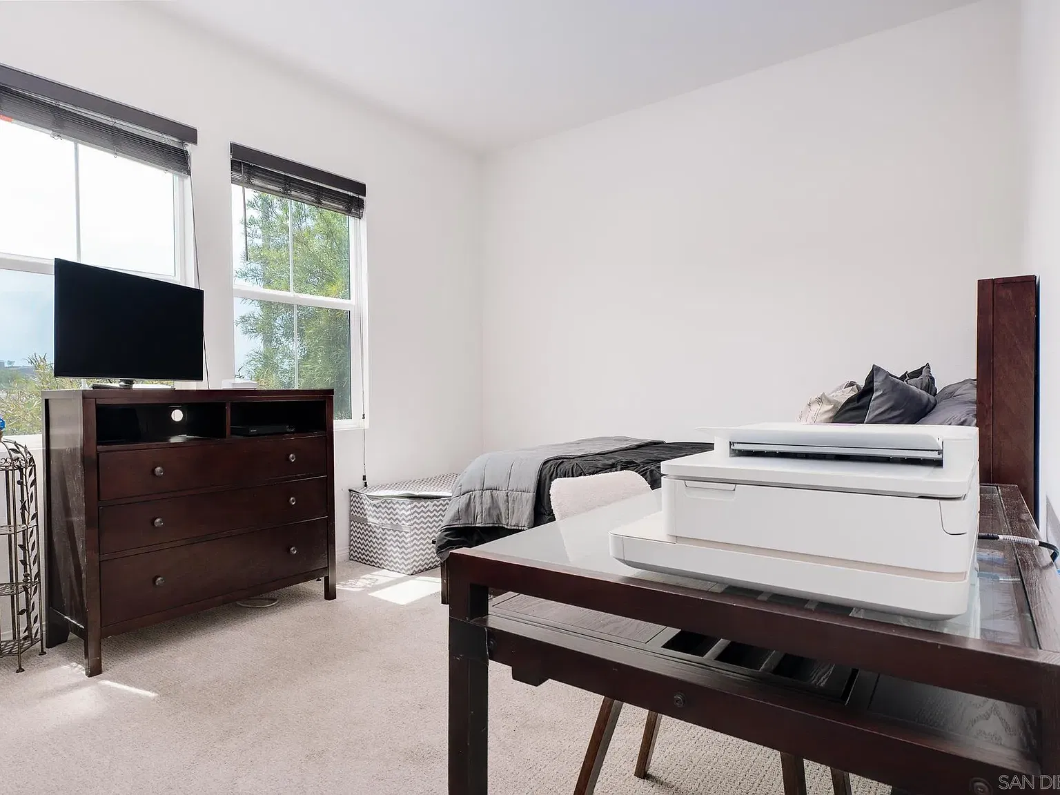 3 bed, 2.0 bath, 1557 sqft, $3,400 — Photo 4