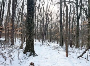 Wolford Rd SE, Uhrichsville, OH 44683