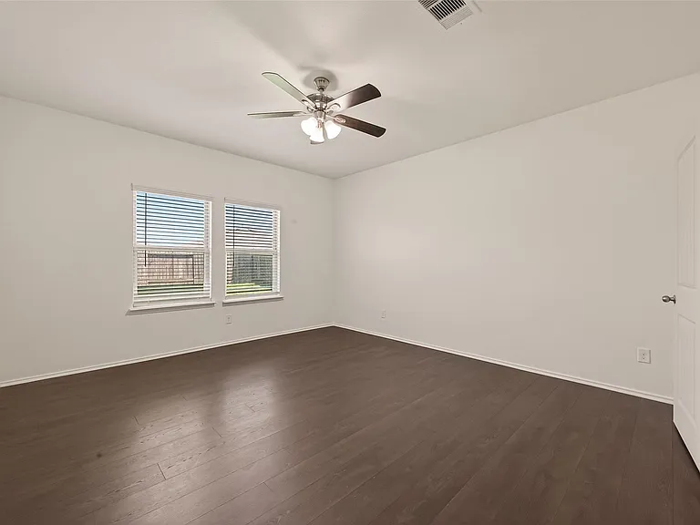 1706 Cooper Bluff Ct — Photo 26
