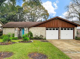 10923 Green Arbor Dr, Houston, TX 77089