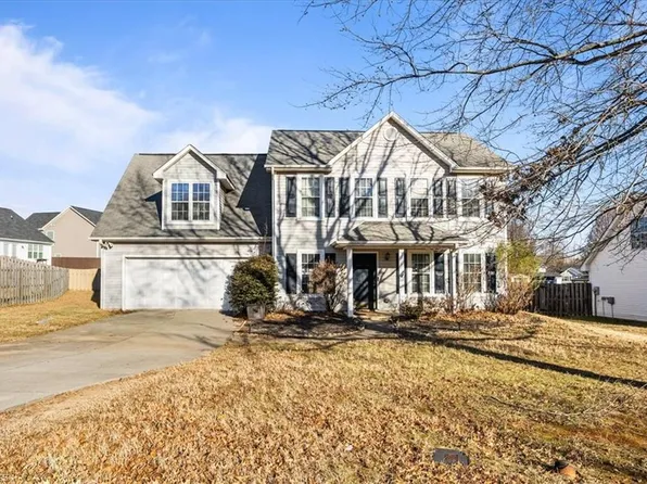 305 Carter Ridge Dr, Reidsville, NC 27320