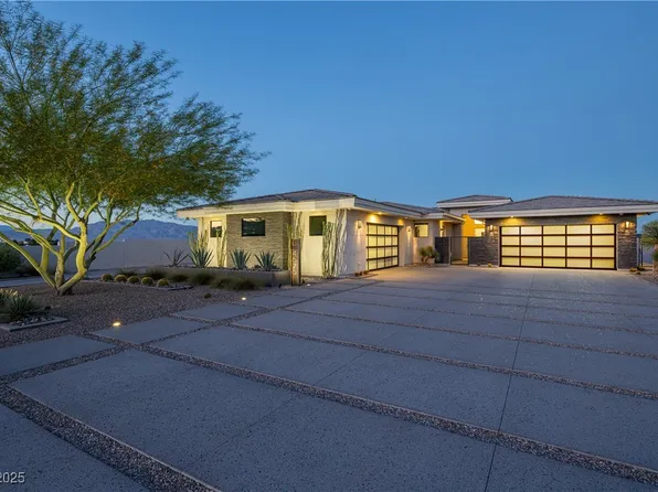 4070 N Tee Pee Ln, Las Vegas, NV 89129