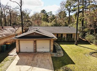 25 W Broken Oak Ct, Spring, TX 77381