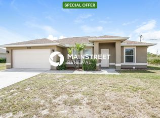 6011 Jane Ave, Lehigh Acres, FL 33971
