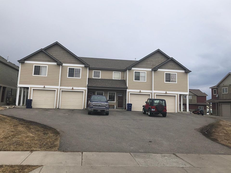 1st image of 979 Forestglen Dr APT B