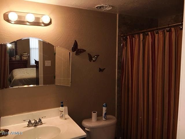 1st image of 6929 W Wilshire Dr